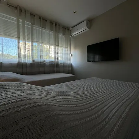 Appartement Astra With Private Parking